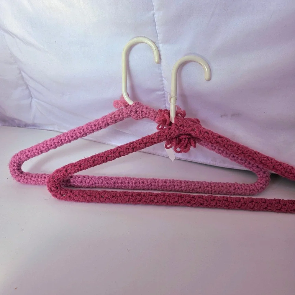 Crocheted‎ Hangers Pink Set of 2 Decorative Clothes Hangers for Closet
